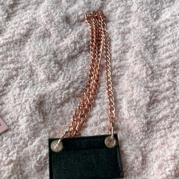 JUICY COUTURE BLACK WITH PINK FLOWERS WALLET - WRISTLET-CROSSBODY - Picture 9 of 10